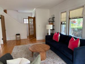 3 bedroom home next to downtown and medical mile