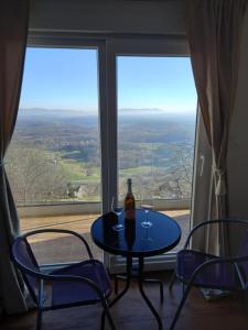 Vineyard cottage foggy sea 