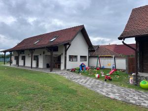 Casa de Lemn Arpasu de jos