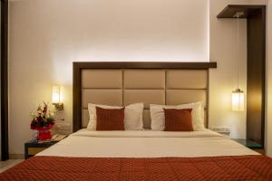 Hotel Dwaraka Residency