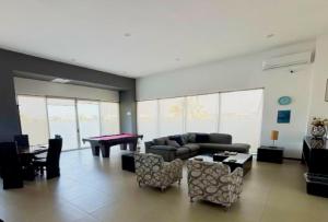 Horizon #1 Turquesa de Lujo Frente Playa y Malecón