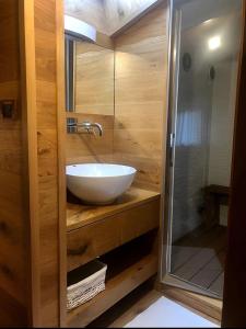 Leonville Luxury Apartment