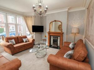 All Seasons House - 4-star hotels in Filey