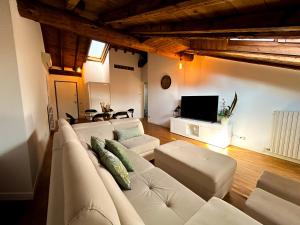 Loft mansardato sullo skyline di Bergamo