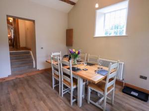 Abbots Reading Cottage