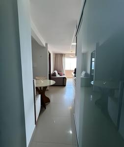 Flat praia a beira-mar