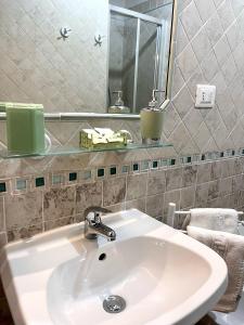 Note Sulla Piazza img29