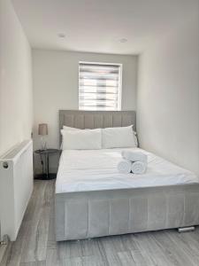 2 Bed-Sleeps 5-Free Parking-Pet Friendly