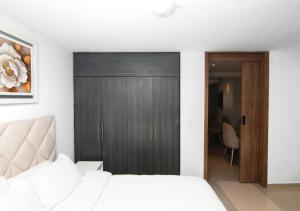 Trento Class 1001 Elegante y Confortable con Parqueadero