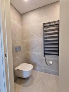 MONCI erdvūs apartamentai Monciskėse su uždaru kiemeliu