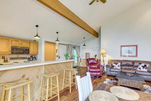 Golf, Swim and Ski Schuss Mtn Family Getaway!