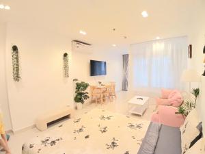 QuynhSky1 Căn hộ 2 giường gần Sân Bay