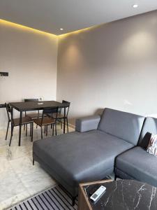 Luxury Apartment 5min CFC