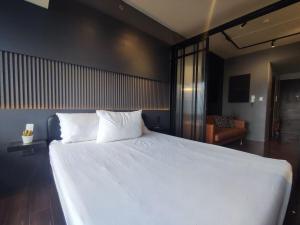 The Auberge at Air Residences Makati!