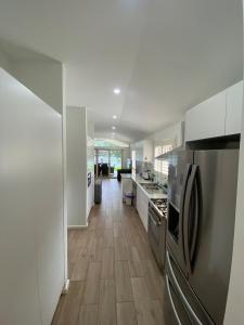 Waterfront Double-Cabin Getaway