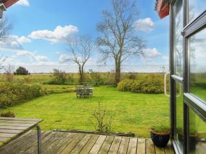6 person holiday home in Grenaa-By Traum