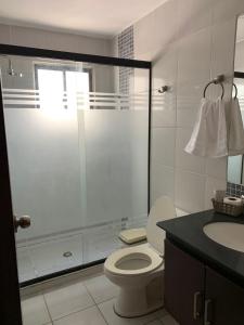 2H Amplio Departamento Zona Norte