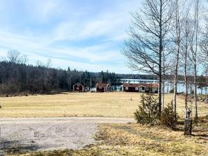 6 person holiday home in RÖRVIK