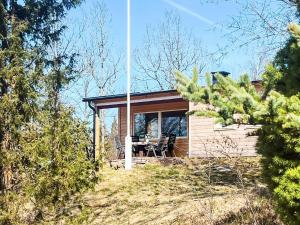 6 person holiday home in RÖRVIK