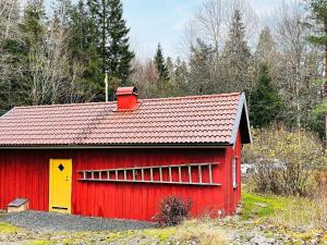 3 person holiday home in UDDEVALLA-By Traum