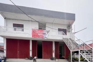 RedDoorz at Ideal Home Banjarmasin