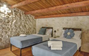 Stunning Home In Chiaramonte Gulfi