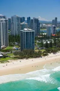 Golden Sands on the Beach - Absolute Beachfront Apartments - Main Beach