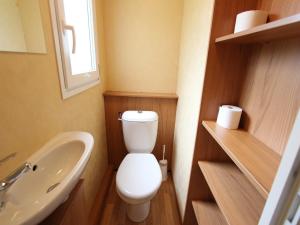 Mobile Home by Völkermarkt Reservoir