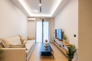 151Patision Smart Suite in the Heart of Athens2B