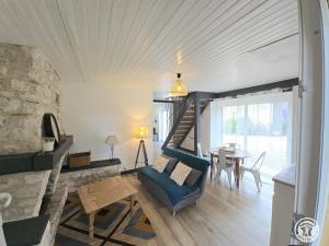 Maisons de vacances Maison spacieuse Perigord Pourpre avec piscine partagee - FR-1-616-498 : photos des chambres