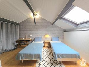 Maisons de vacances Maison spacieuse Perigord Pourpre avec piscine partagee - FR-1-616-498 : photos des chambres