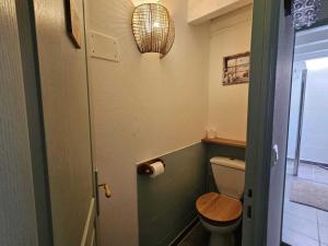 Maisons de vacances Holiday Home in Pionsat near Volcano Park : photos des chambres