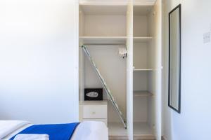 Lazuli Stylish 1-BR Apt W Pool & Balcony in Larnaca