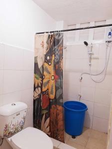 L2 Cozy Family Apartment Room Walk to Damosa Gateway Near SM, SPMC, Airport