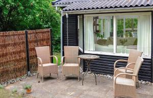 Two Bedroom Nice Home In Jægerspris