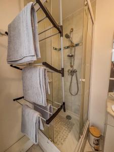 Appartements Le studio de saint jean : photos des chambres