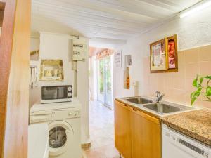 Maisons de vacances Peaceful Garden Retreat, Berre : photos des chambres