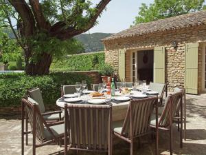 Oppède Villa with Private Pool