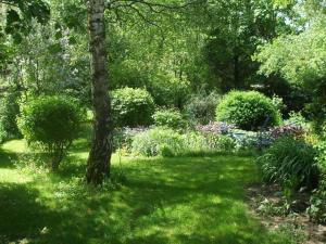Maisons de vacances Holiday Home in Pionsat : photos des chambres
