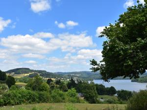 Maisons de vacances Cottage in France with Garden near Lake : photos des chambres