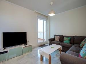 Beachside Apartment with Pool