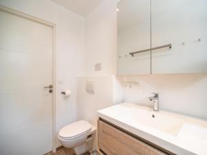 Villas Villa in Pouzols with Private Pool & Vineyards : photos des chambres