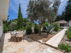 Villas Villa in Pouzols with Private Pool & Vineyards : photos des chambres