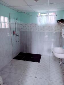 Mango Tree Guestroom