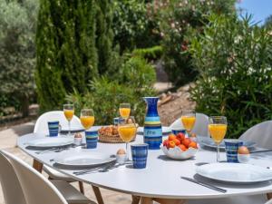 Villas Villa in Pouzols with Private Pool & Vineyards : photos des chambres