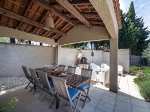 Villas Villa in Pouzols with Private Pool & Vineyards : photos des chambres