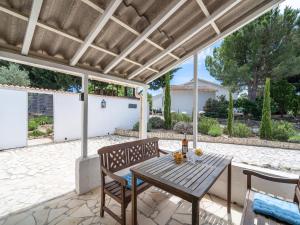 Villas Villa in Pouzols with Private Pool & Vineyards : photos des chambres