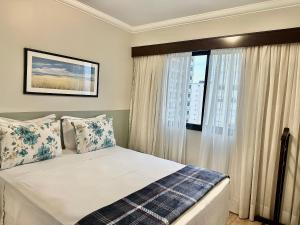 Apart-Hotel Próximo Metrô c garagem UH 802