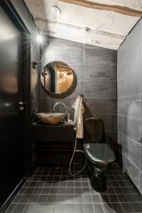 Himosranta Suite D - Private High Quality Lake View Suite