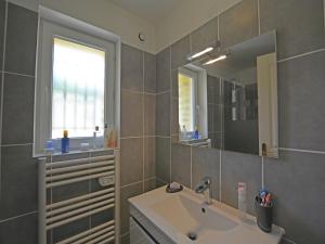 Villas Elegant Villa Near Ardeche : photos des chambres